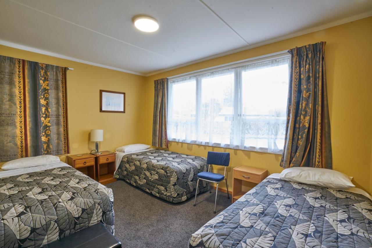 Accommodation Fiordland -The Three Bedroom House At 226A Milford Road Te Anau Ngoại thất bức ảnh